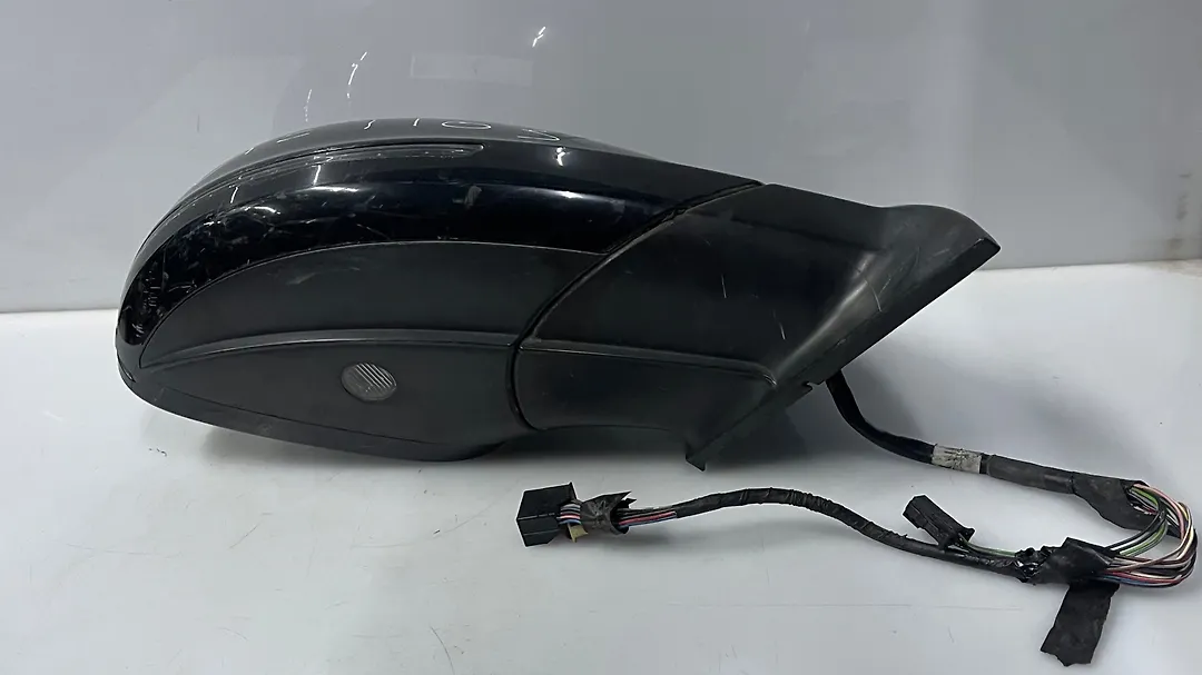 Side Mirror (RH) - 2009 Audi Q7
