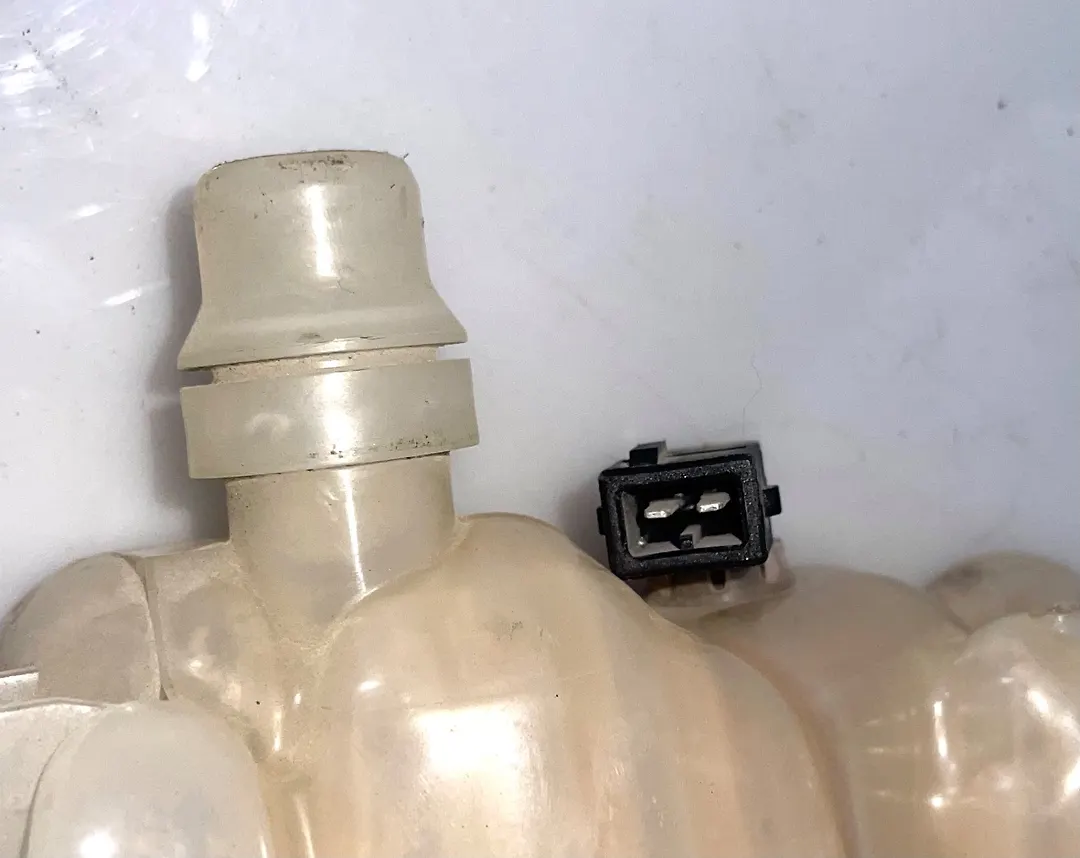 Coolant Water tank - 2017 Jaguar F-Pace