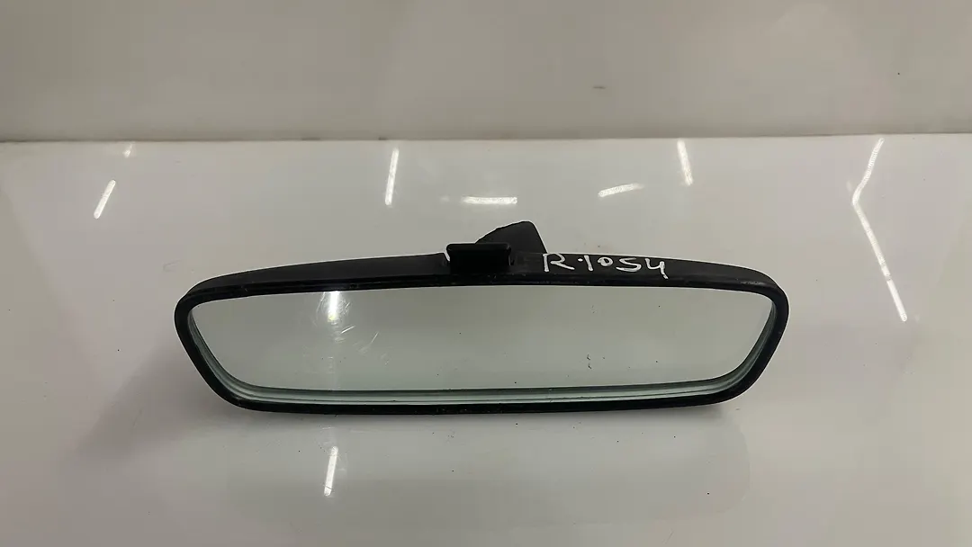 Rear view mirror - 2010 Ford Fiesta