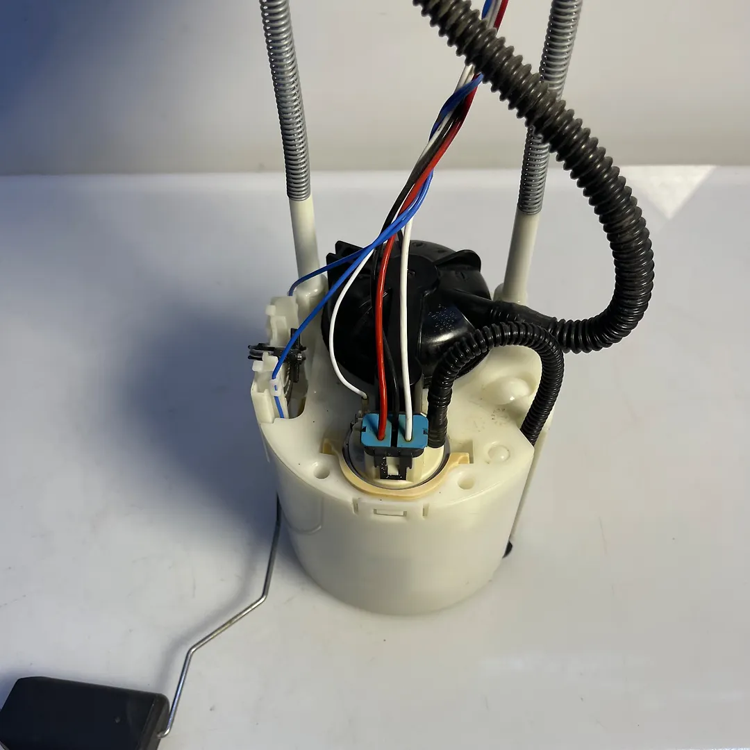 Fuel pump - 2021 Chevrolet Trailblazer LT