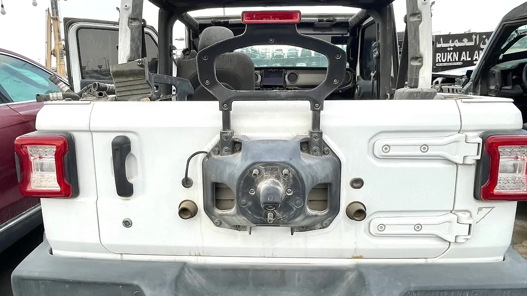 Trunk - 2021 Jeep Wrangler