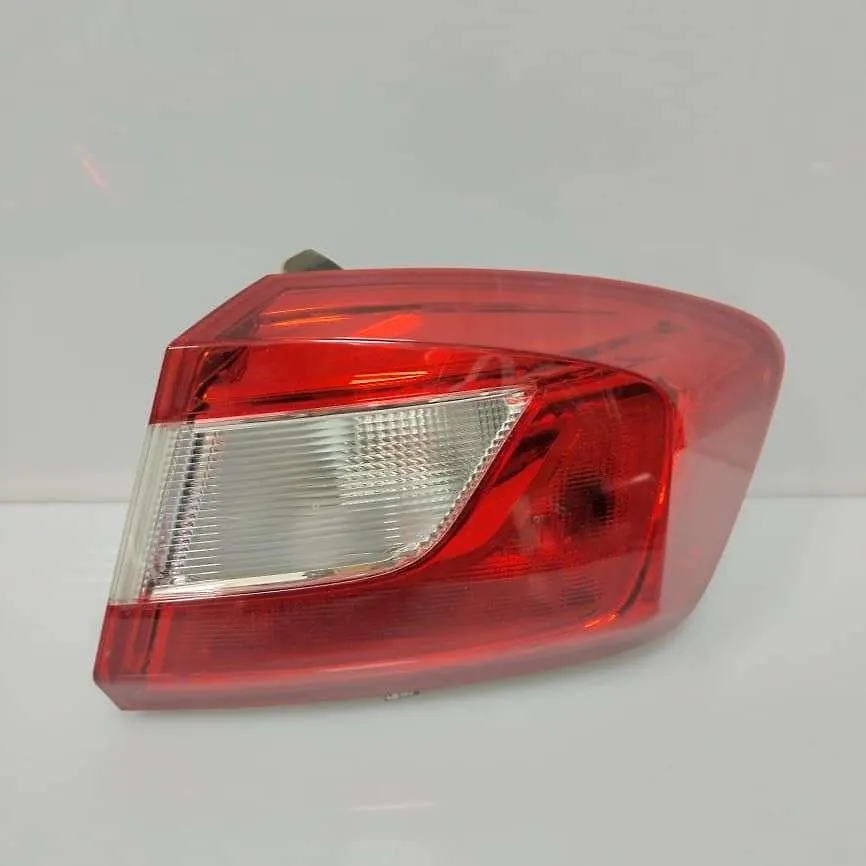 Tail Light (RH) - 2018 Chevrolet Cruze