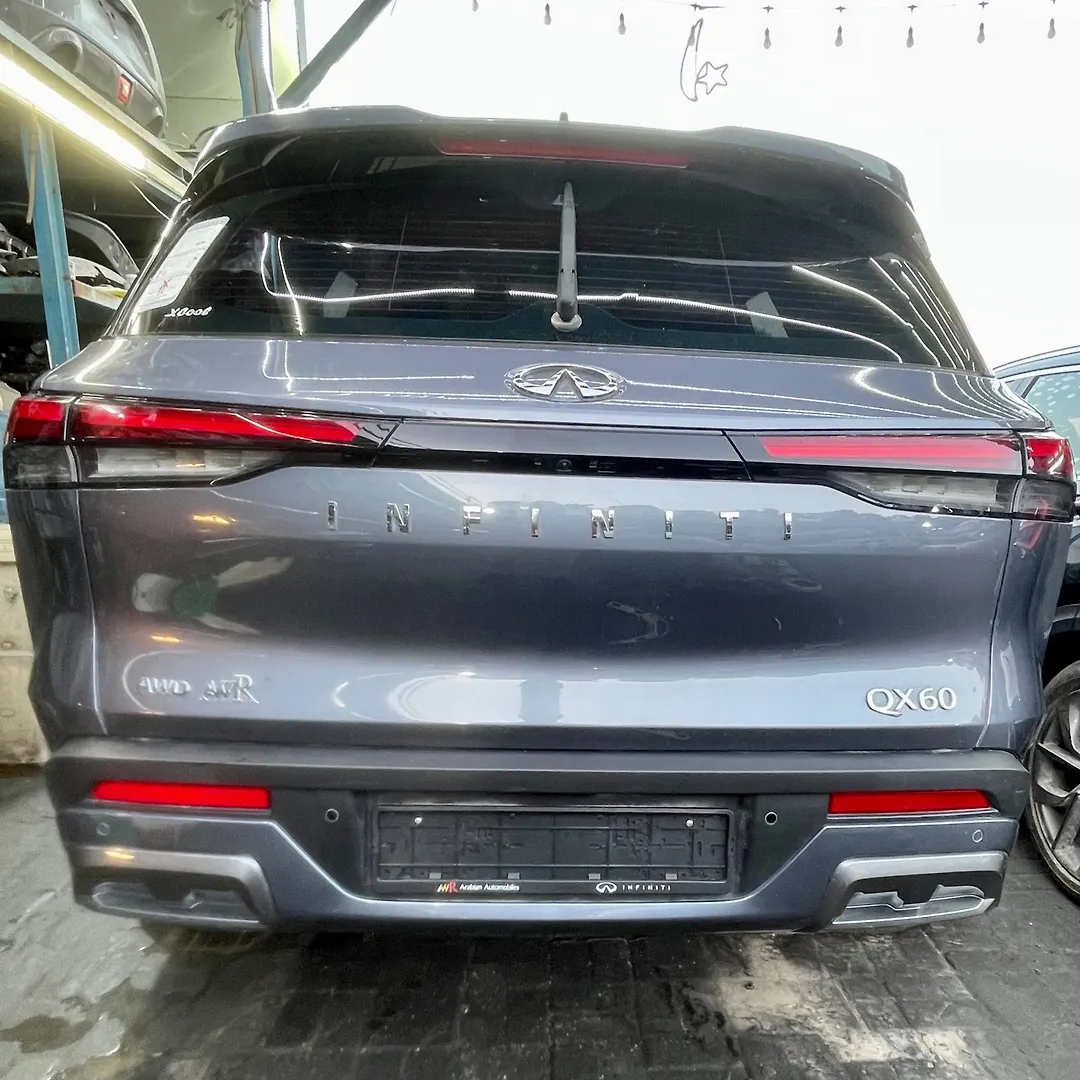 Trunk/hatch/tailgate - 2023 Infiniti