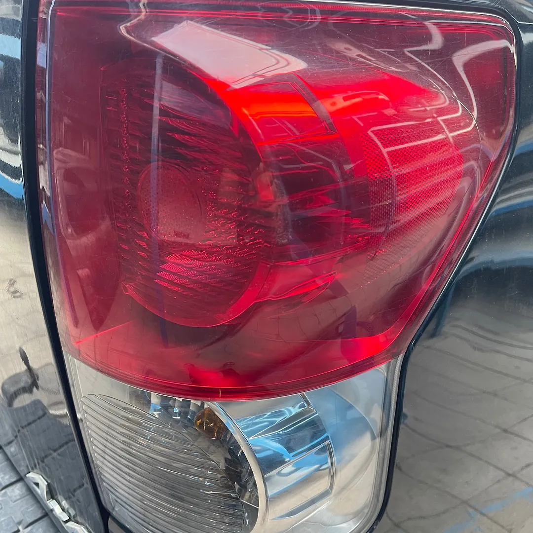 Tail Light (RH) - 2008 Toyota Tundra SR5