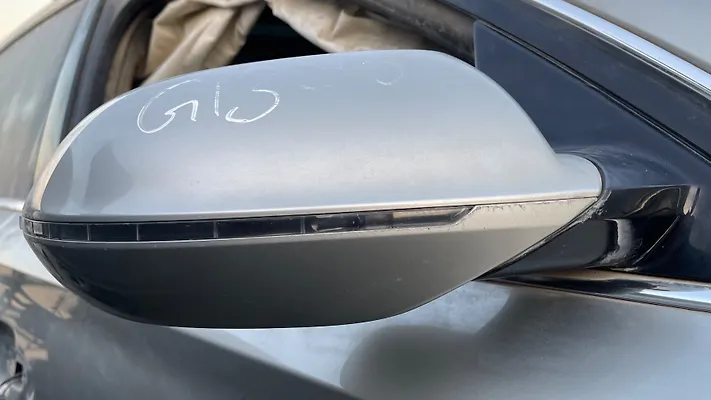 Side Mirror (RH) - 2016 Audi A8
