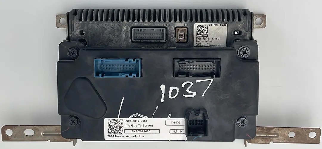 Info-gps-tv screen - 2014 Nissan Armada SUV