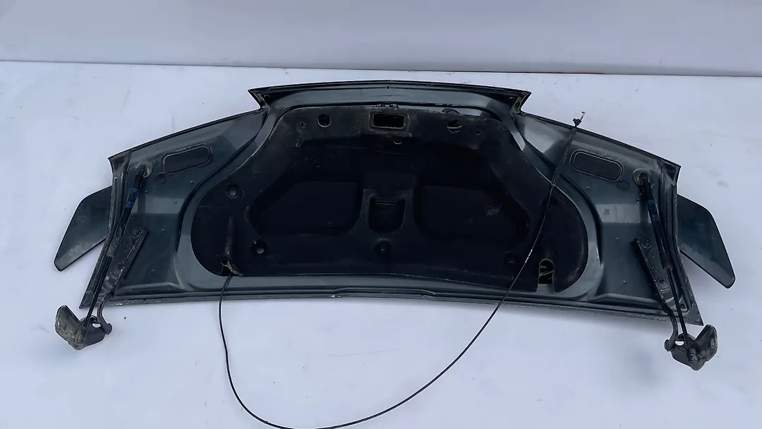 Trunk/hatch/tailgate - 2017 Chevrolet Camaro 1LT