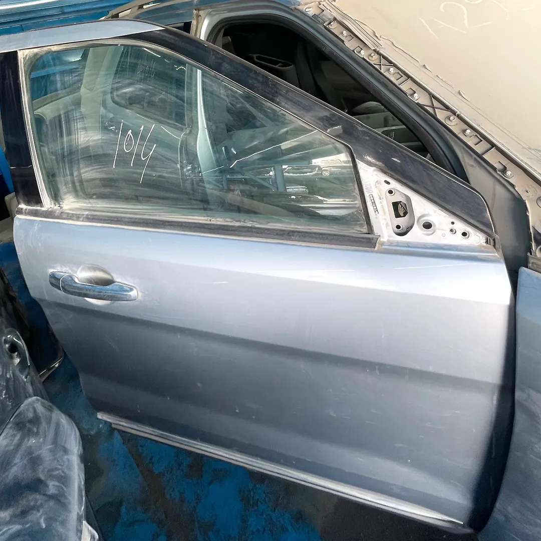 Door (RHF) - 2011 Ford Explorer