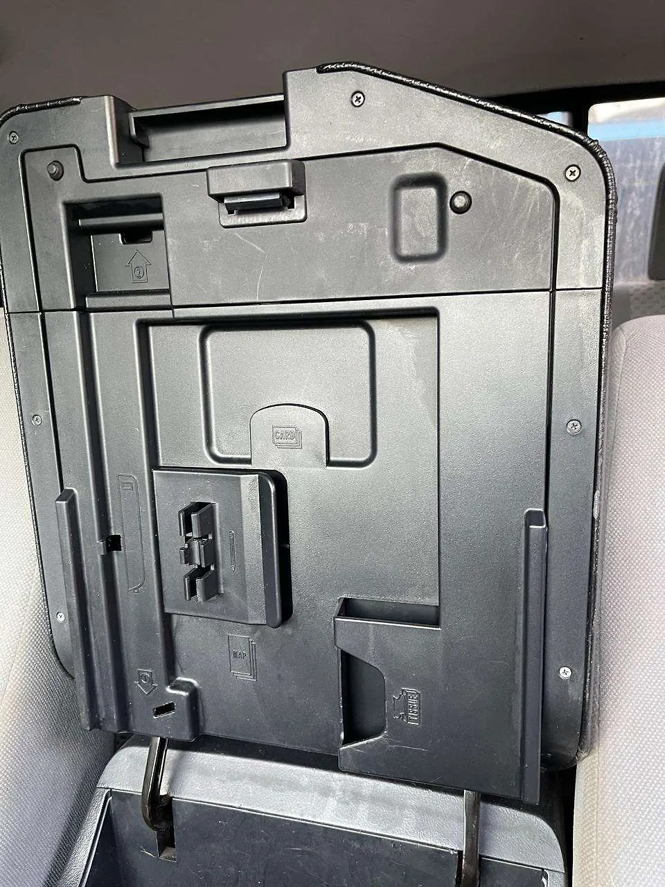 Armrest - Toyota Tundra