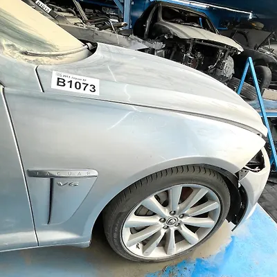 Fender (RHF) - 2013 Jaguar XF