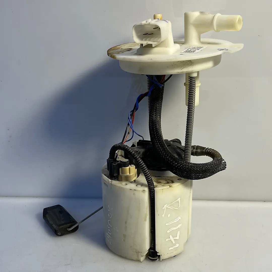 Fuel pump - 2018 Chevrolet Equinox LT
