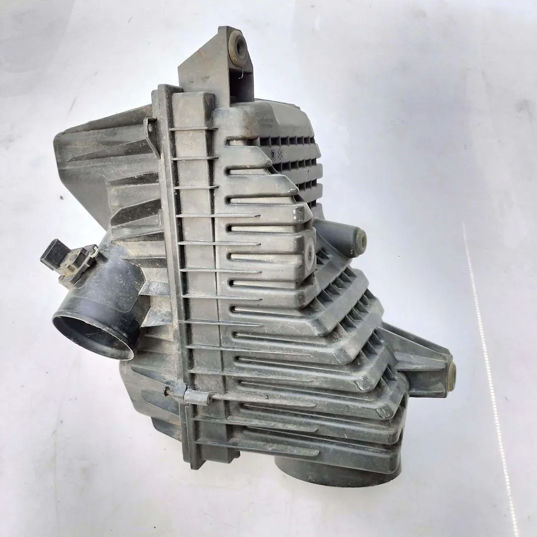 Air cleaner box - 2019 GMC Acadia