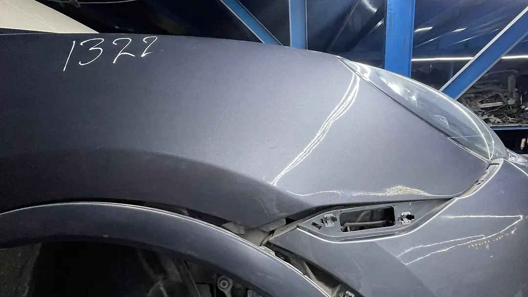Fender (RHF) - 2011 Porsche Cayenne S