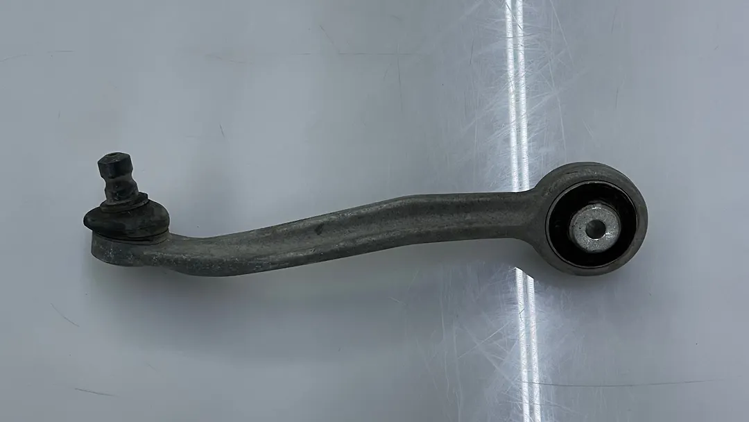 Upper arm (LH) - 2011 Audi A4