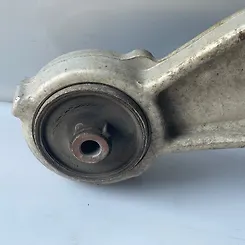Lower arm (LH) - 2014 Nissan Pathfinder