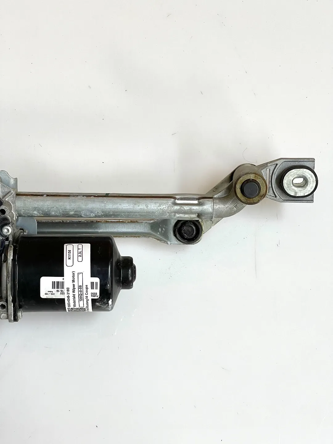 Windshield wiper motor - 2020 Ford Mustang I4 Coupe