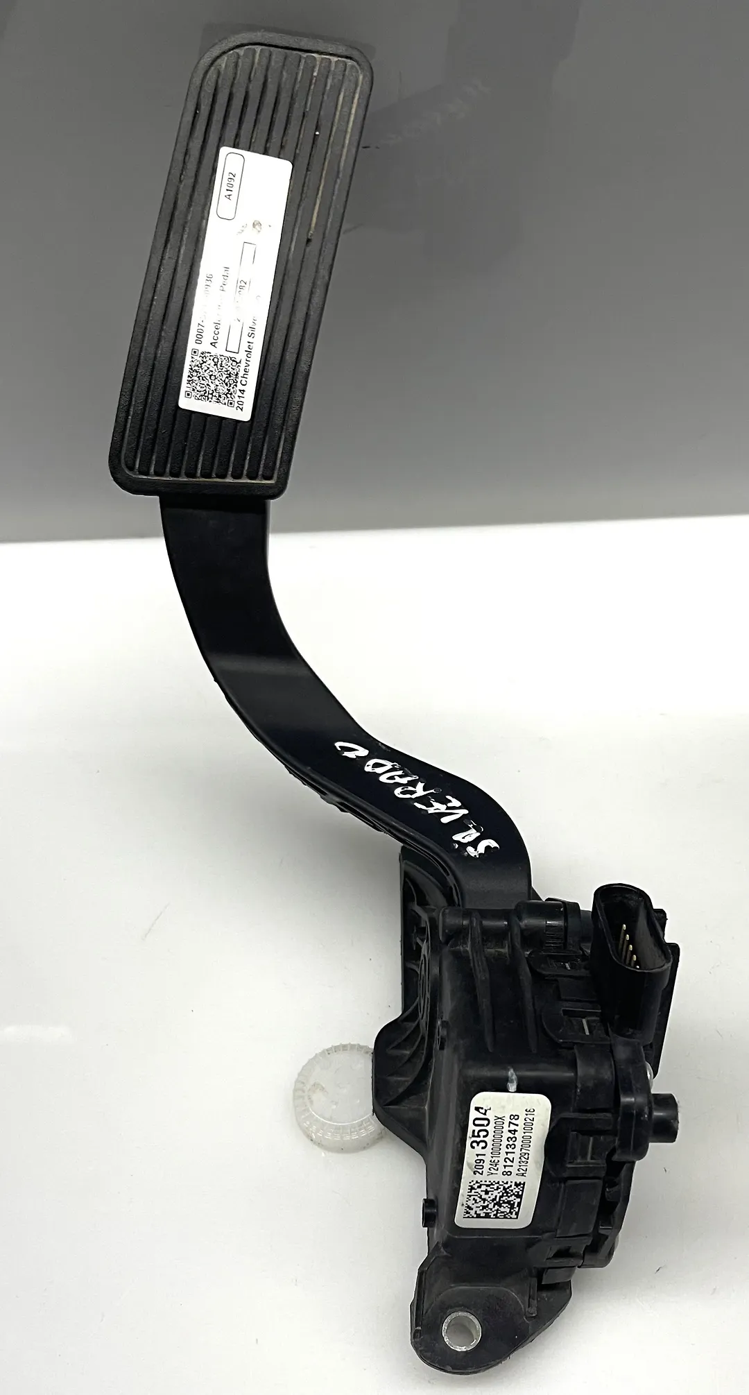 Accelerator pedal - 2014 Chevrolet SILVERADO