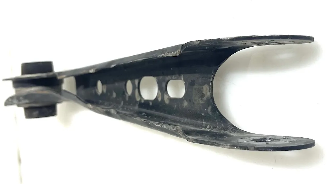 Lower control arm rear - 2018 Cadillac XT5 Premium Luxury