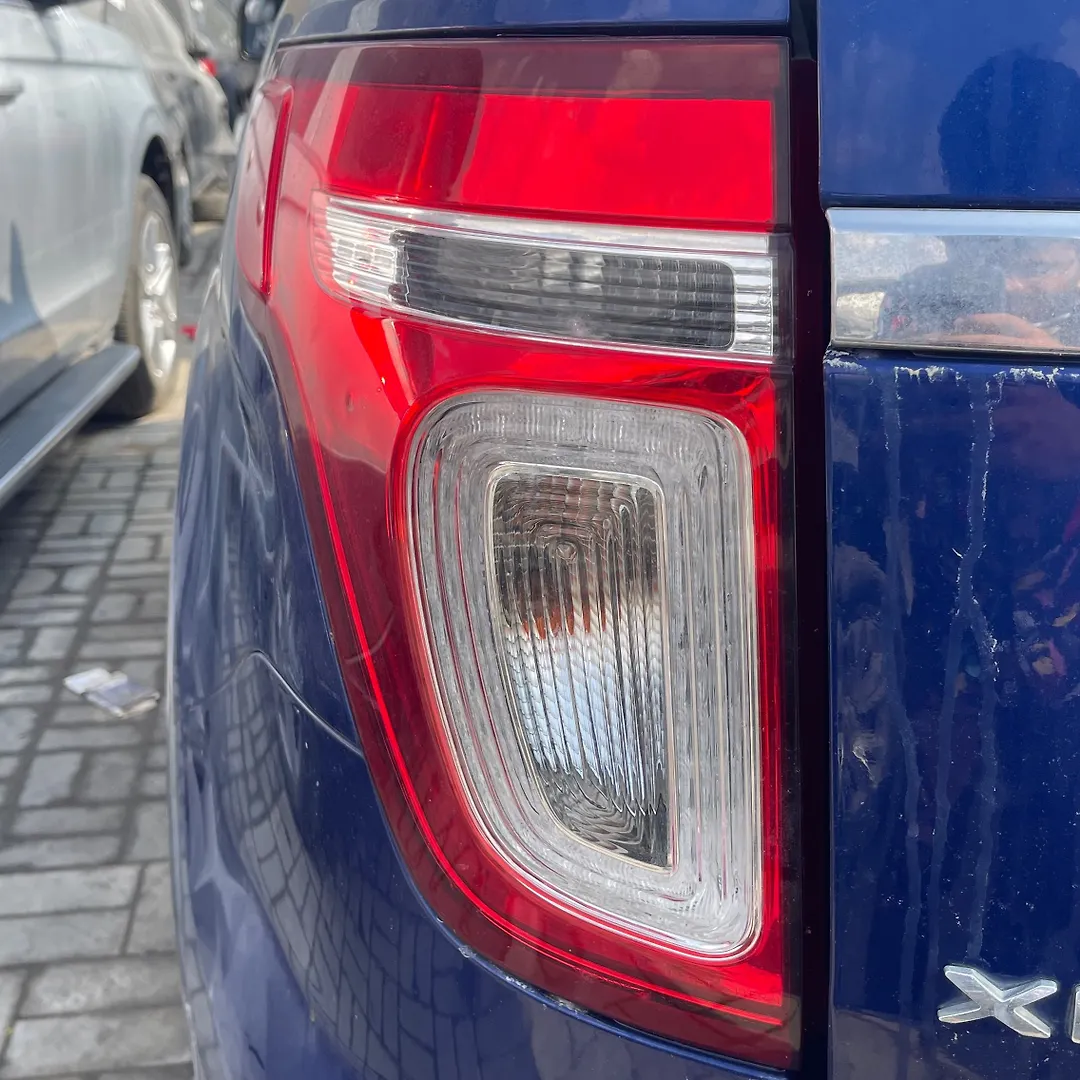Tail Light (LH) - 2013 Ford Explorer Base