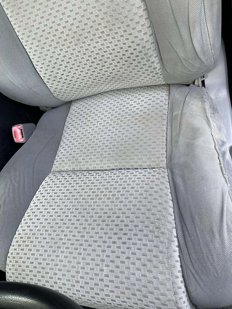 Front Seat (LHS) - 2010 Toyota Tundra SR5