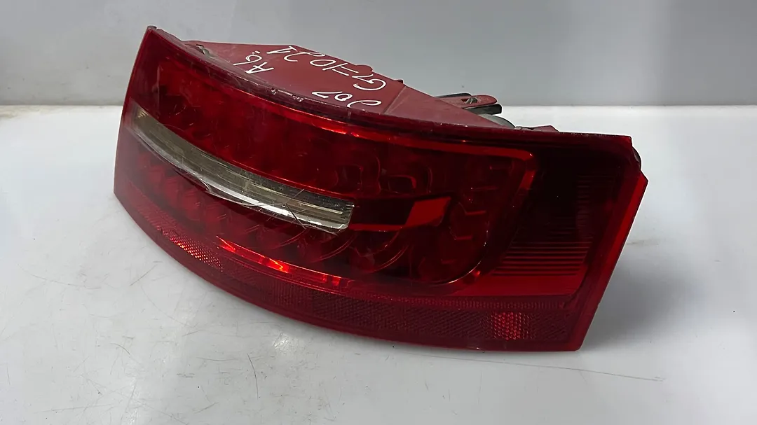 Tail Light (RH) - 2009 Audi A6