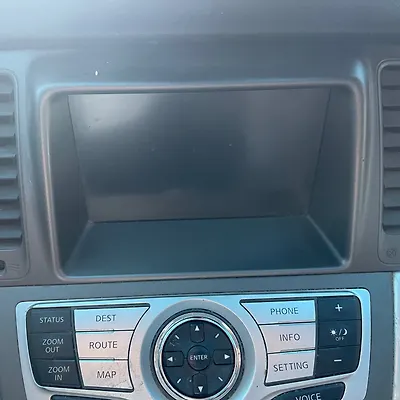 Info-gps-tv screen - 2012 Nissan Murano