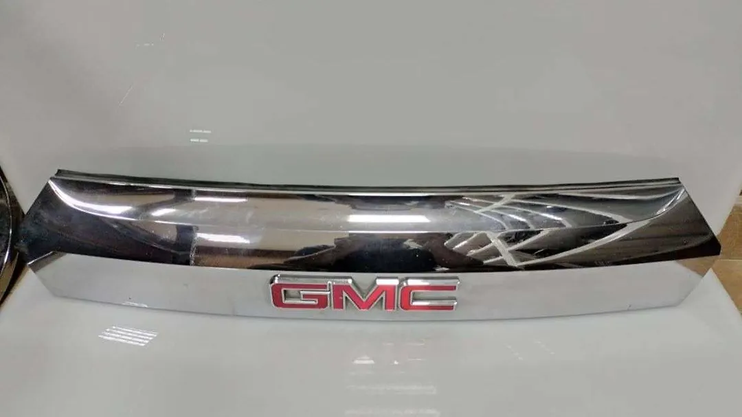 Trunk Moulding - 2011 GMC Terrain