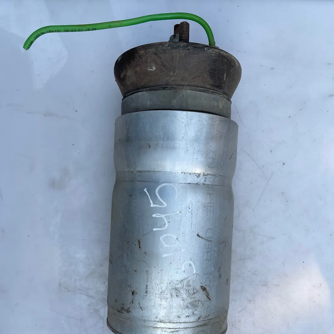Shock Absorber (RHF) - 2008 Land Rover LR3