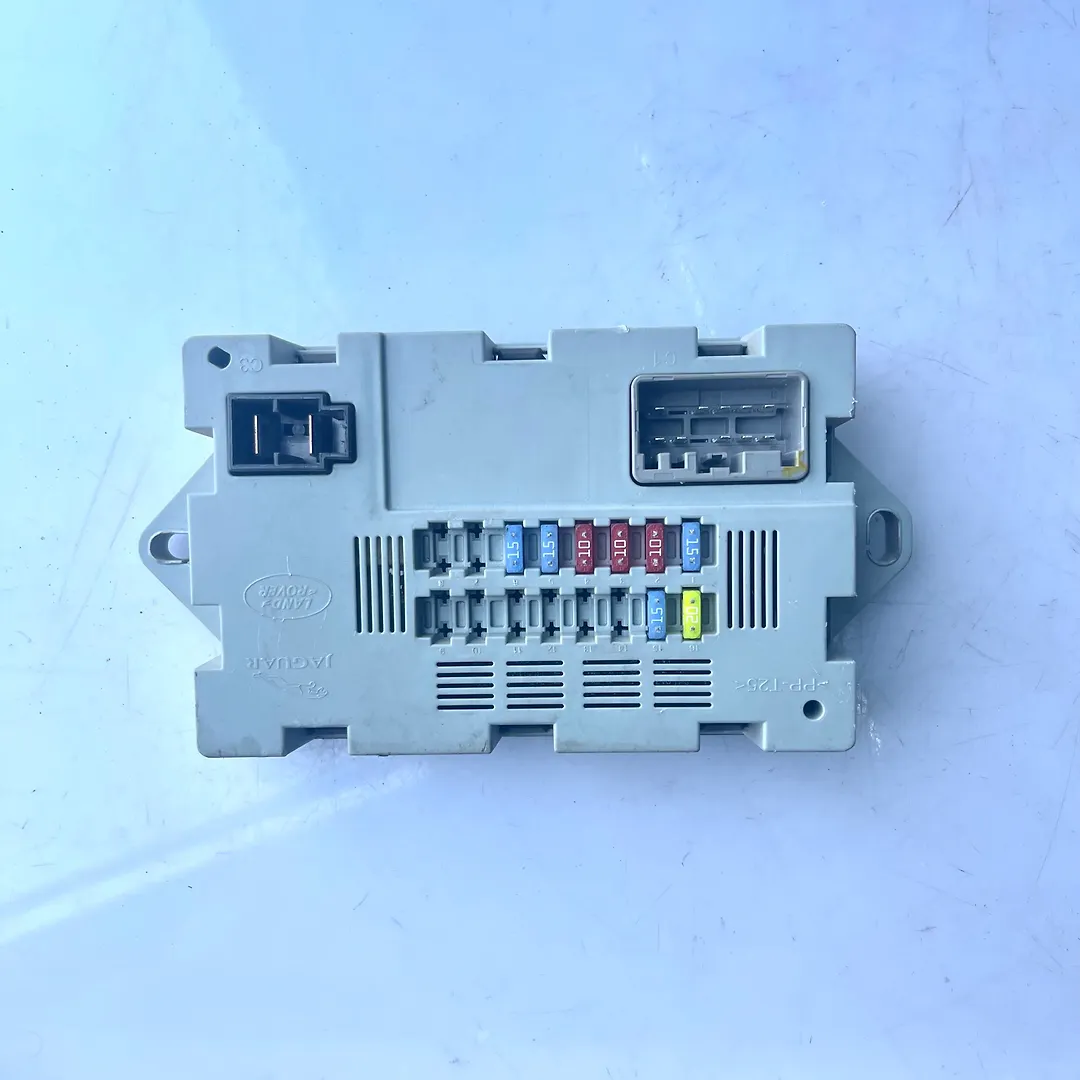 fuse box panel - 2020 Jaguar F-Pace