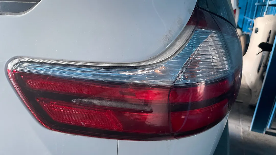 Tail Light (LH) - 2017 Toyota Sienna LE