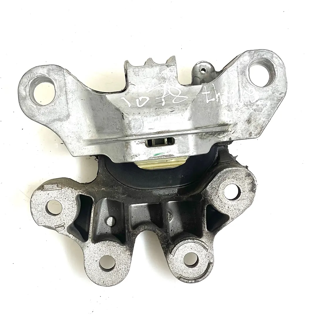Engine mounts - 2020 Lincoln Corsair Standard