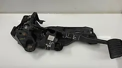 Pedal brake/clutch - 2016 Ford Edge SE