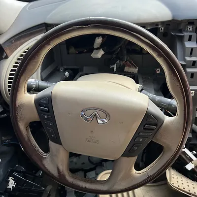 Steering wheel - 2014 Infiniti QX80 SUV