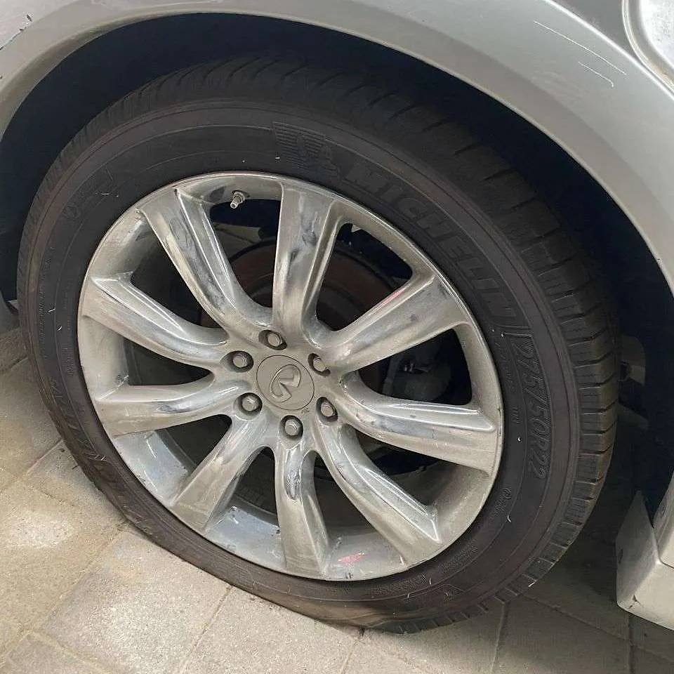 Rim - 2012 Infiniti QX56