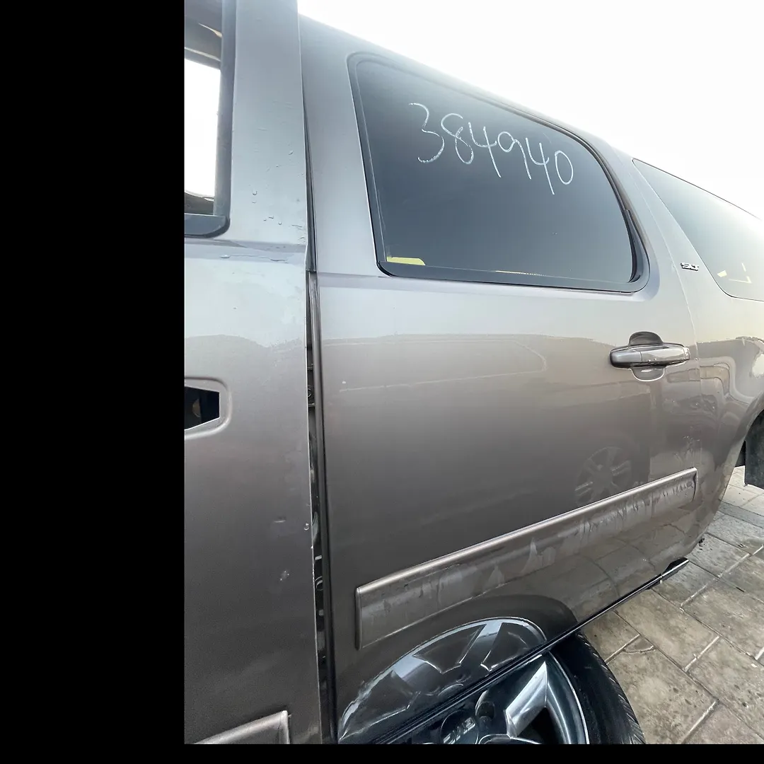 Door (LHB) - 2011 GMC Yukon XL SLT 1/2 ton