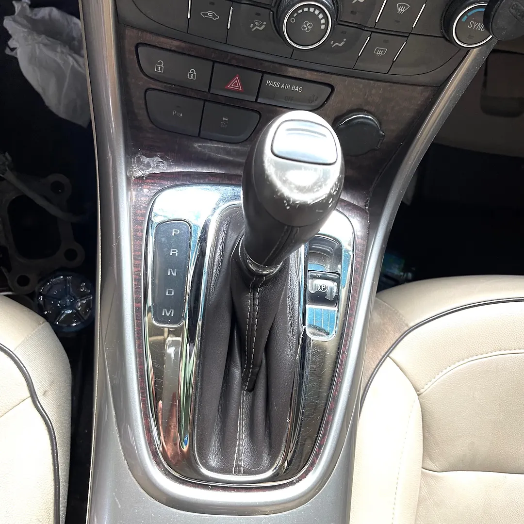 Gear Shift Knob(Automatic) - 2013 Chevrolet Malibu