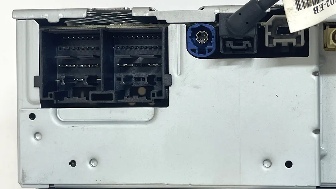 Radio FM CD Player Receiver - 2020 Ford Explorer Police
