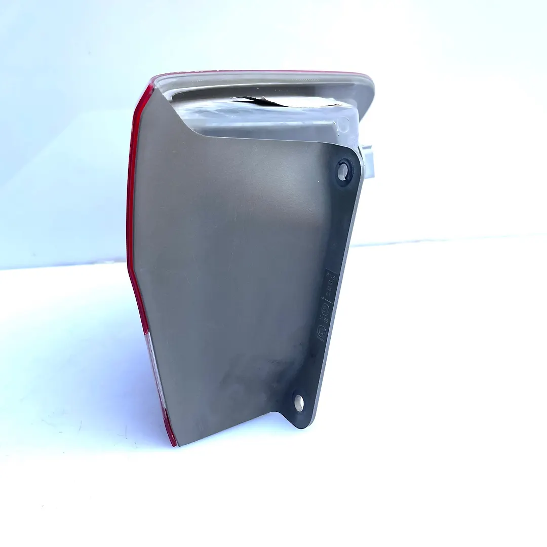 Tail Light (LH) - 2015 Jeep Grand Cherokee