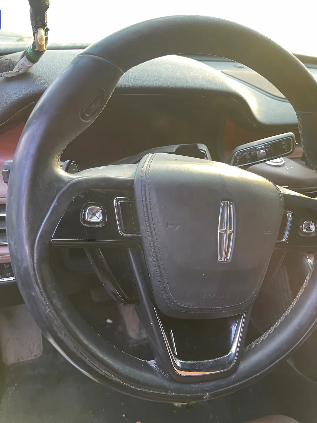 Steering Wheel - 2020 Lincoln Aviator
