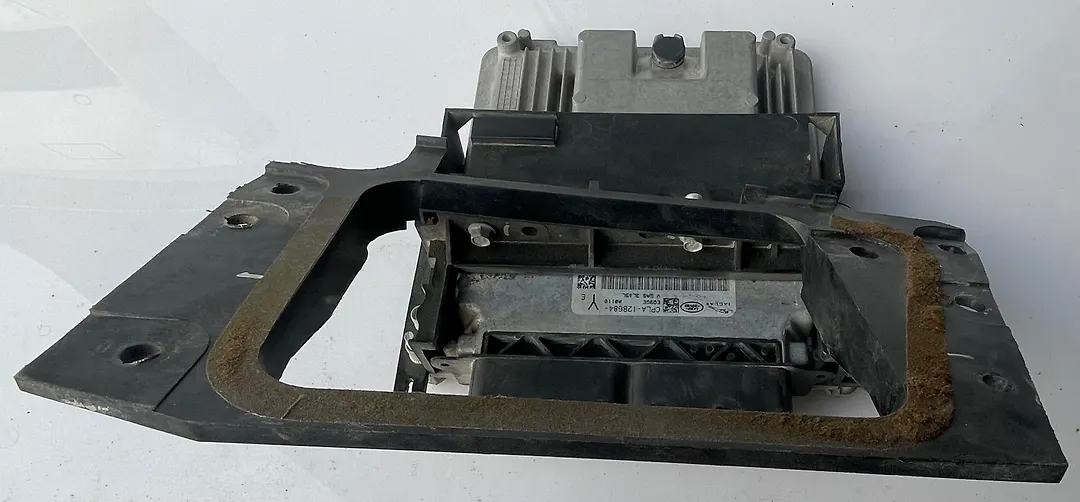 Engine ecm - 2014 Jaguar XJL