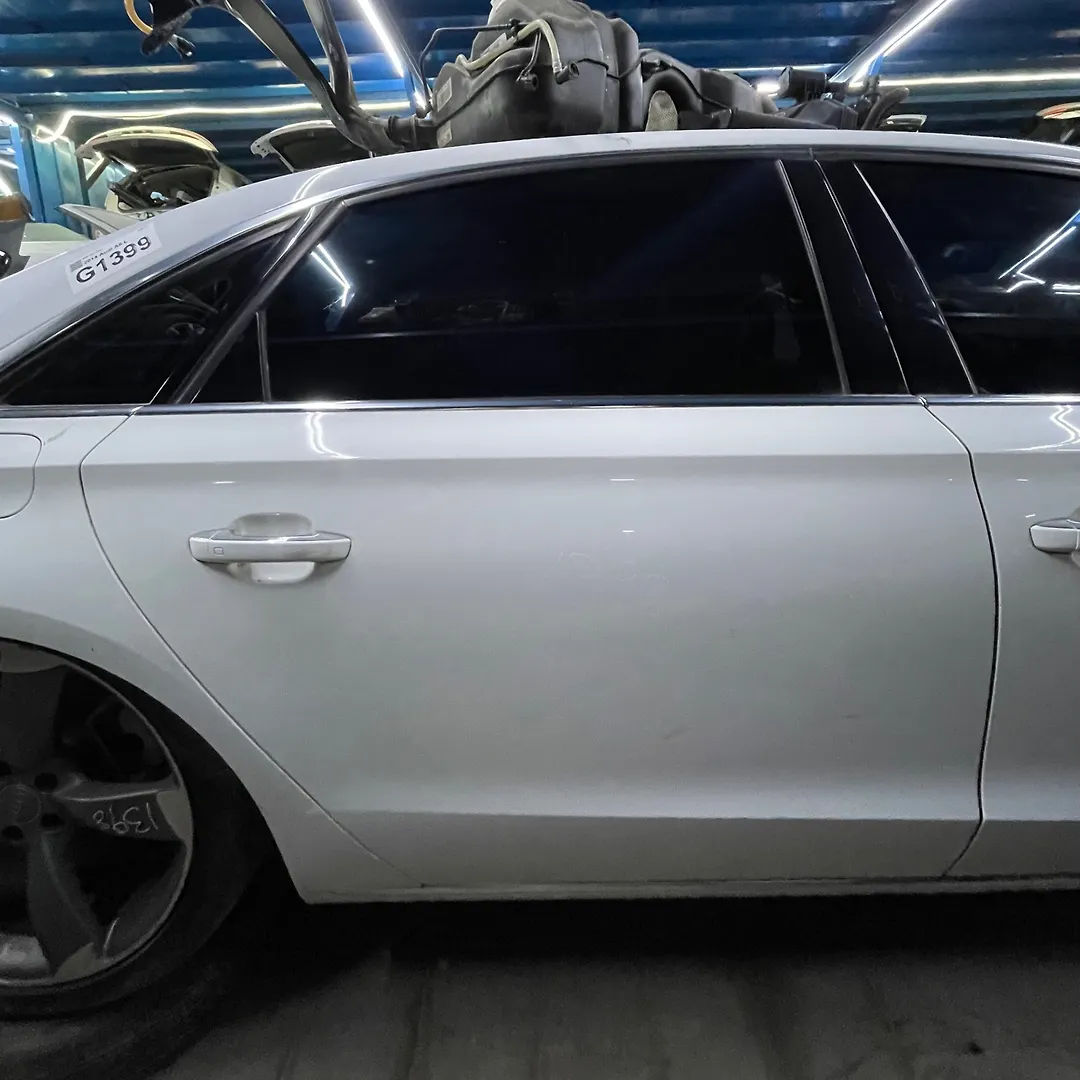 Door (RHB) - 2014 Audi A8 L