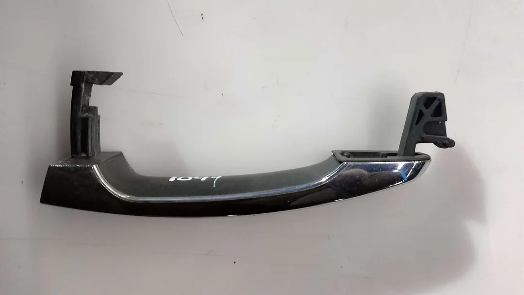 Door handle exterior - 2013 GMC Acadia