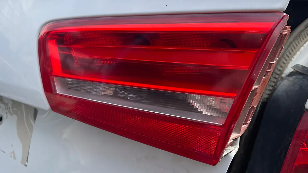 Trunk Light (RH) - 2014 Audi A6