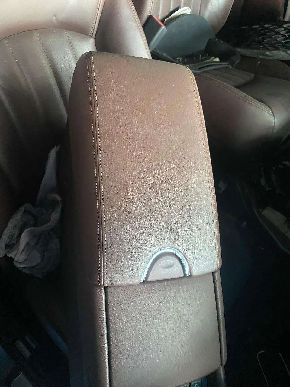 Armrest - 2016 Infiniti QX50