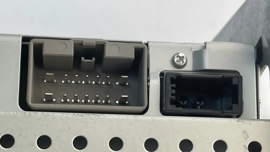 Navigation DVD player - 2011 Land Rover LR2