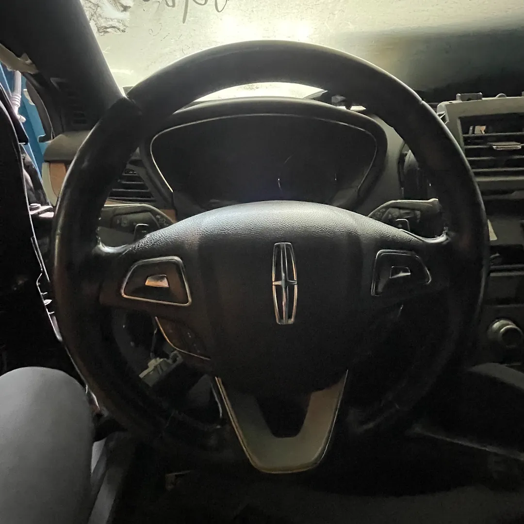 Steering wheel - 2016 Lincoln MKC