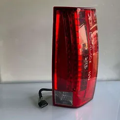 Tail Light (RH) - 2007 Cadillac Escalade ESV