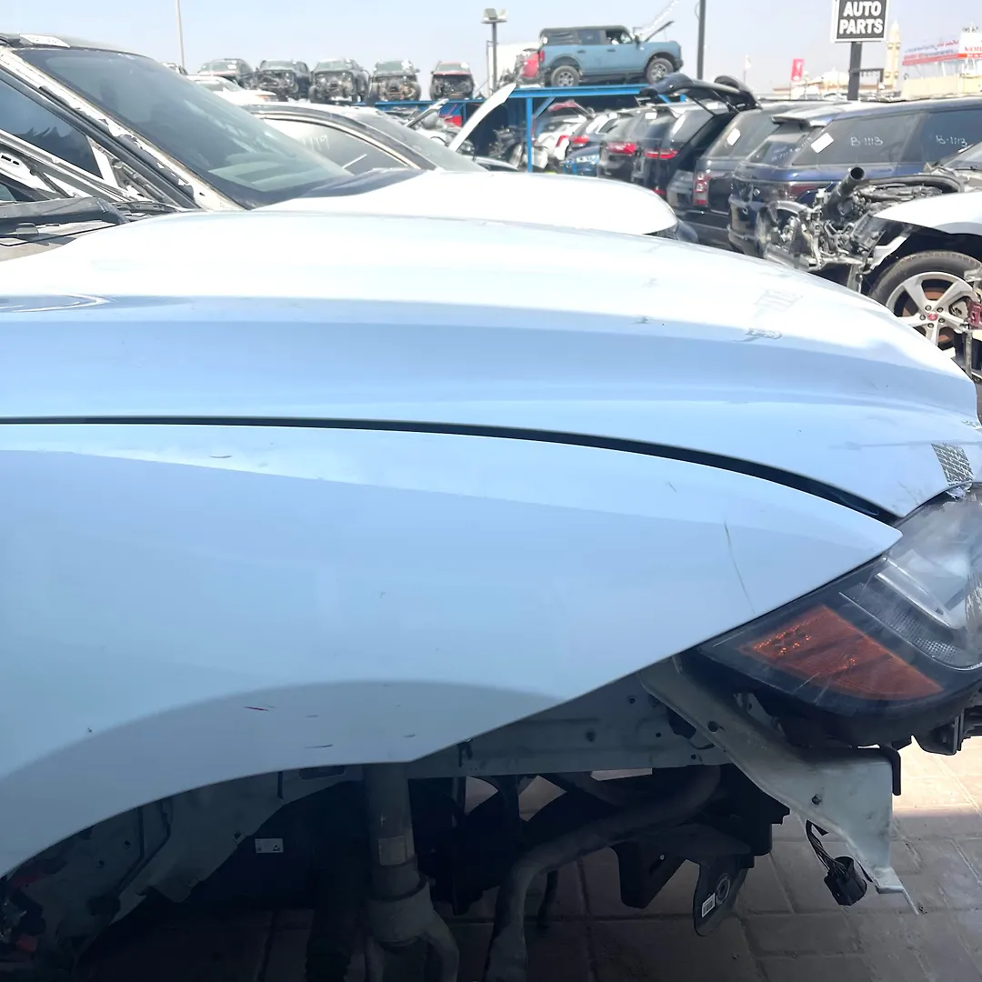 Fender (RHF) - 2018 Jaguar F PACE