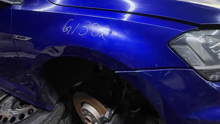 Fender (RHF) - 2015 Volkswagen Golf R