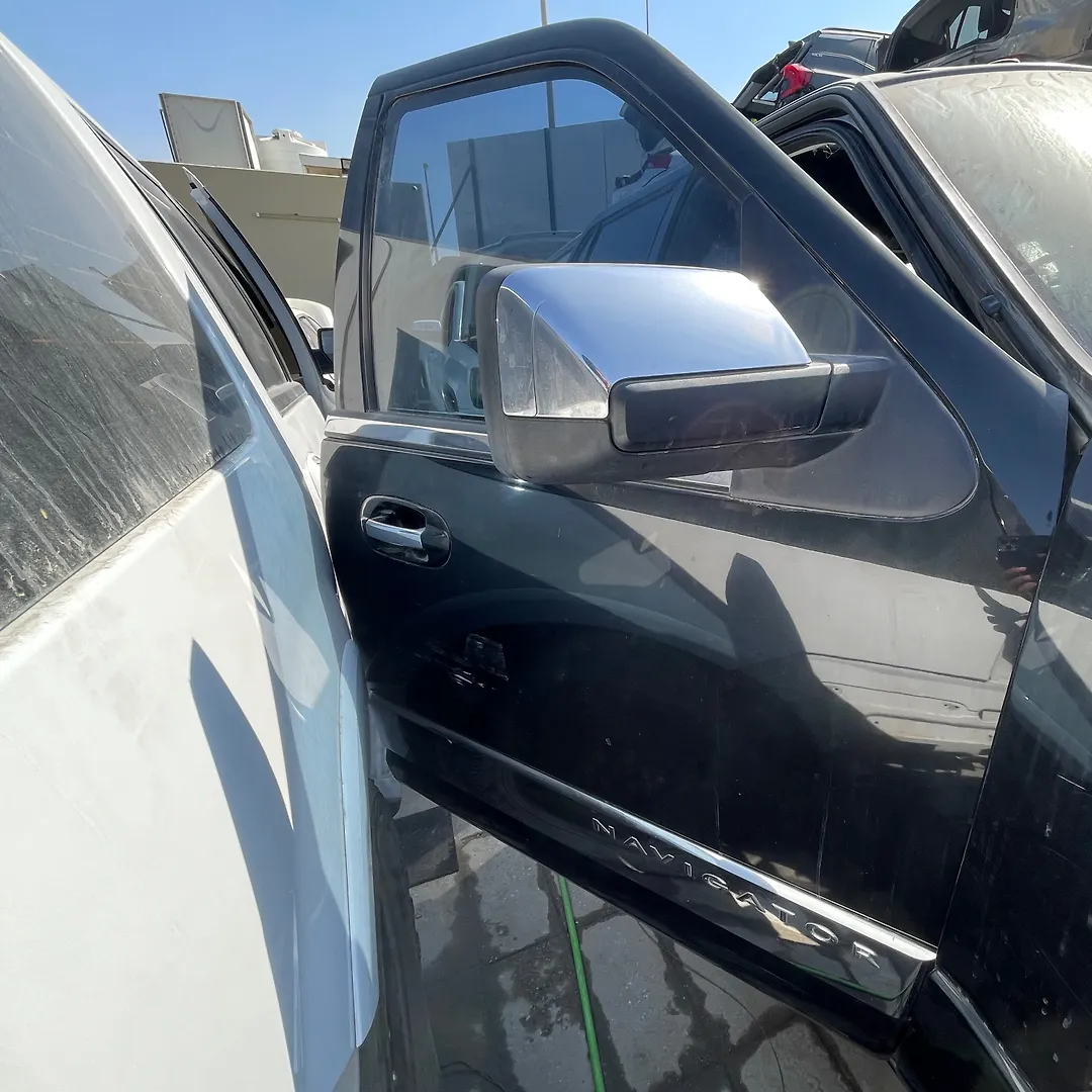 Door (RHF) - 2012 Lincoln Navigator